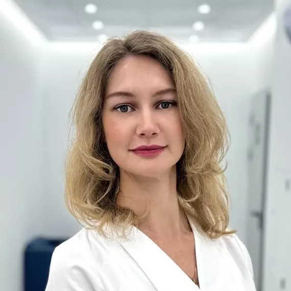 Атаханова Карина Сергеевна